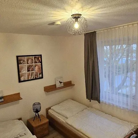 Σπίτι διακοπών With 2 Bedrooms Dorumer Neufeld