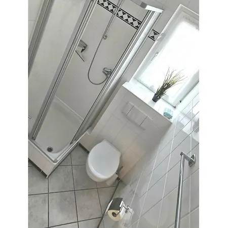 With 2 Bedrooms *